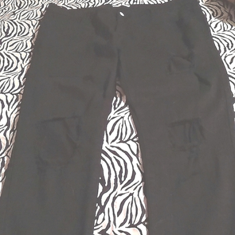 Rosegal Fishnet Inserts Distressed Black Jeans. Size 2X